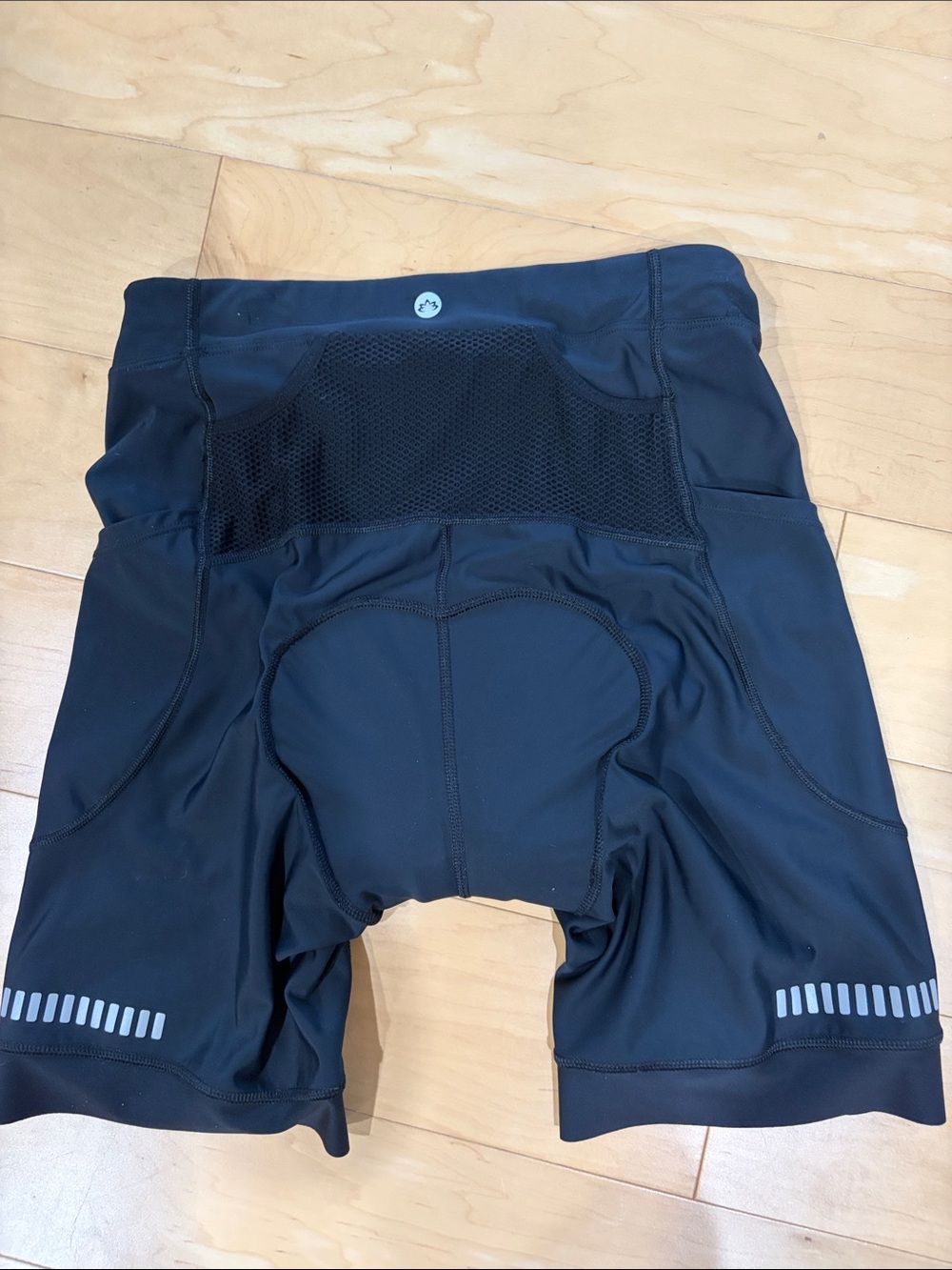 Black Padded Cycling Shorts with Side Pockets Size Large Healthyoga - Picture 3 of 6